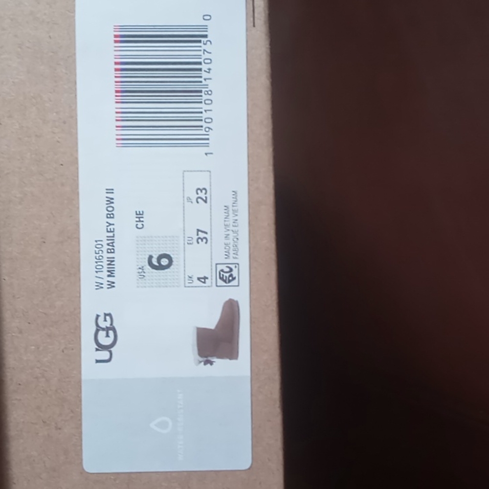 UGG SZ 6 W/ MINI BOW 11 - Picture 6 of 8
